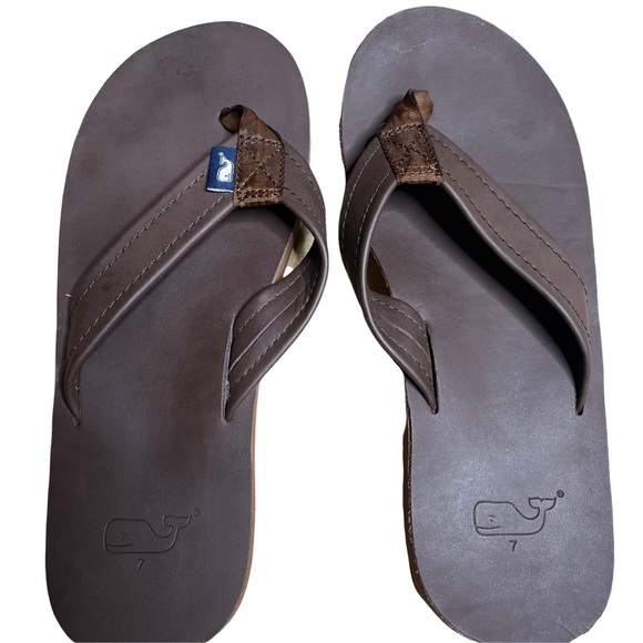 VINEYARD VINES Contoured Leather Flip Flops - Picture 4 of 7